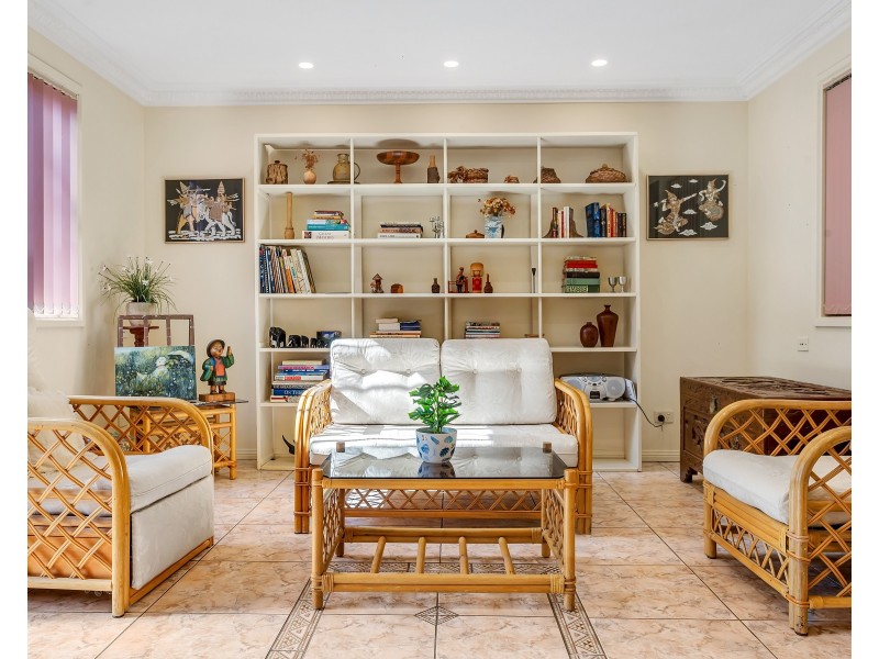 4 The Glade, Aberfoyle Park SA 5159