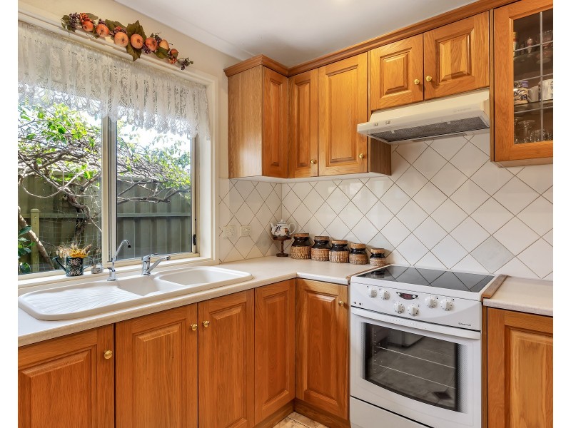 4 The Glade, Aberfoyle Park SA 5159