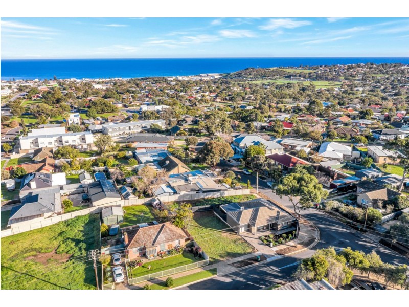 27 Castle Road, Christies Beach SA 5165