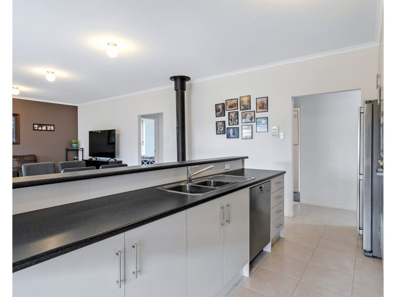 4 Anderson Court, Mount Compass SA 5210