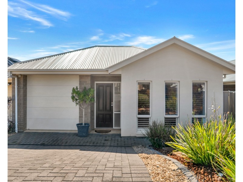 84 Marston Drive, Morphett Vale SA 5162