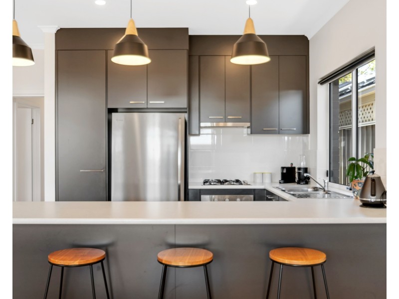 84 Marston Drive, Morphett Vale SA 5162