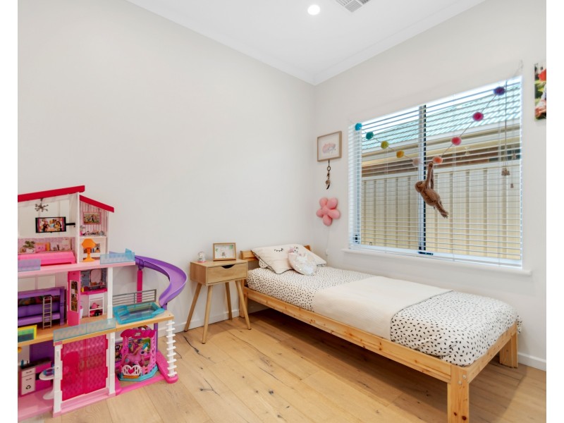 84 Marston Drive, Morphett Vale SA 5162