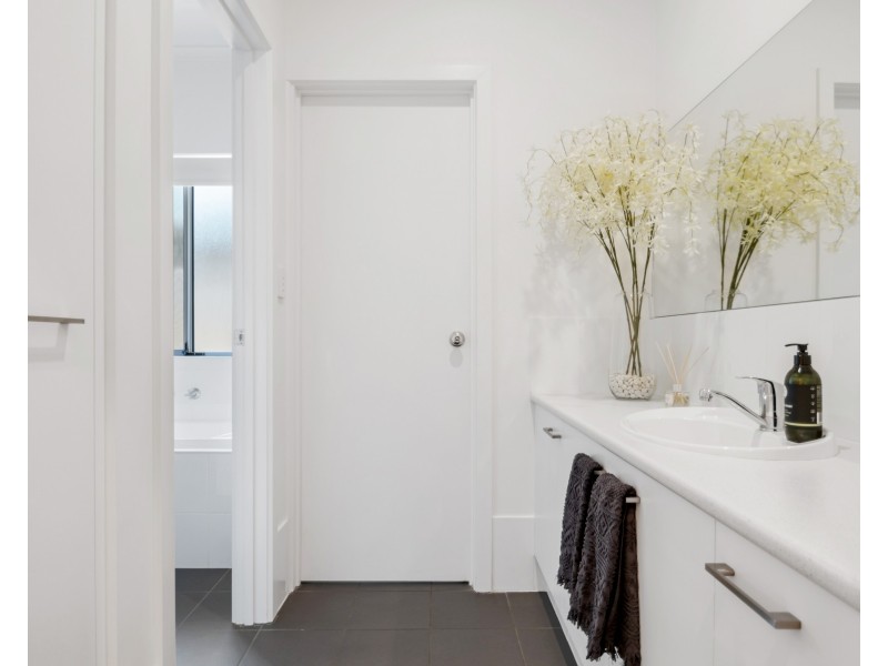 84 Marston Drive, Morphett Vale SA 5162