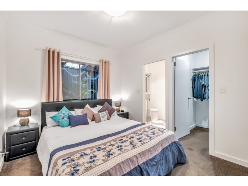 4/17 Pearce Street, Christies Beach SA 5165