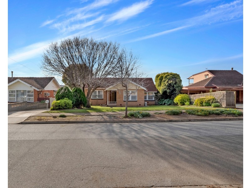 8 Lomond Avenue, Seacombe Heights SA 5047