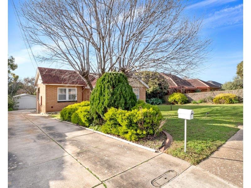 8 Lomond Avenue, Seacombe Heights SA 5047