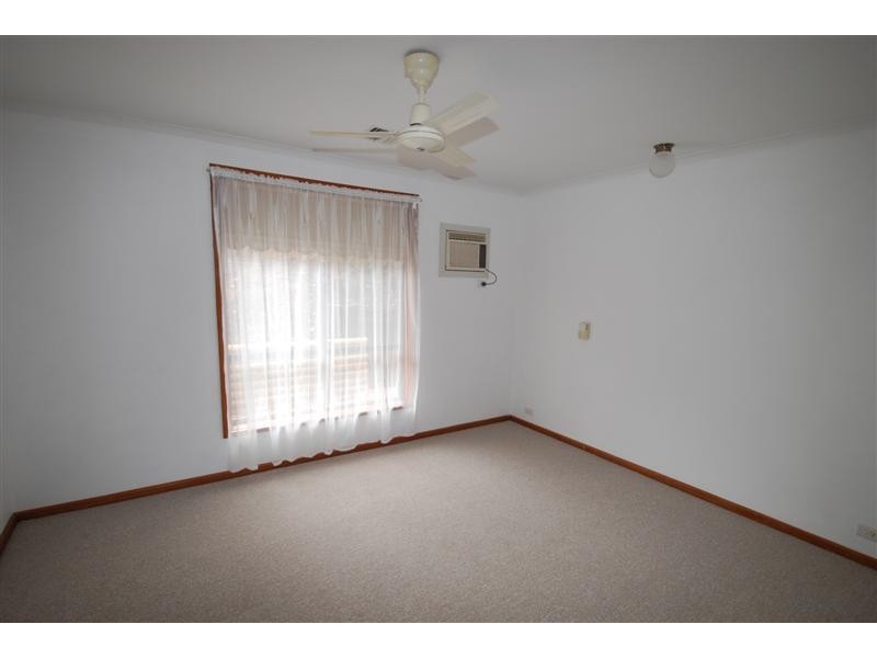 4 Adcock Court, Happy Valley SA 5159