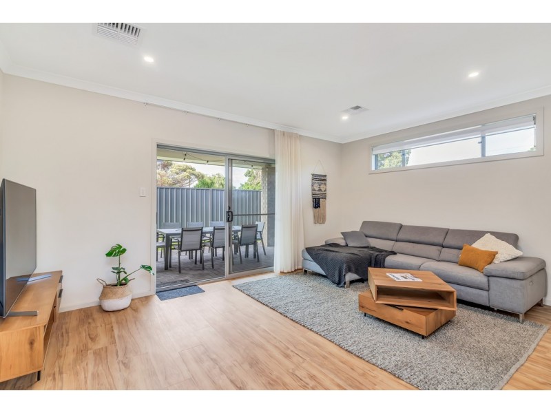 10 Malone Street, Morphett Vale SA 5162