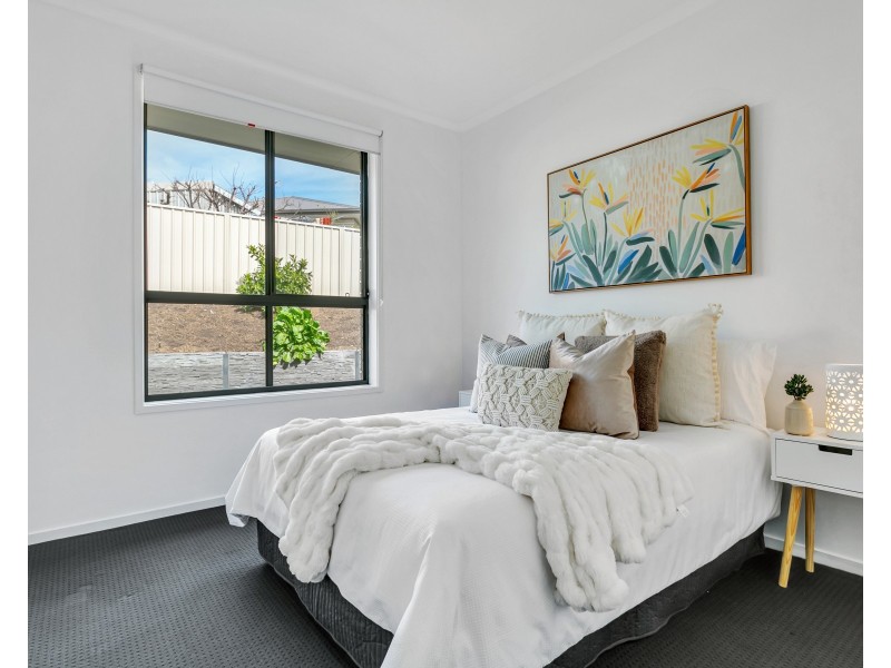 73 Beachport Road, Seaford Rise SA 5169