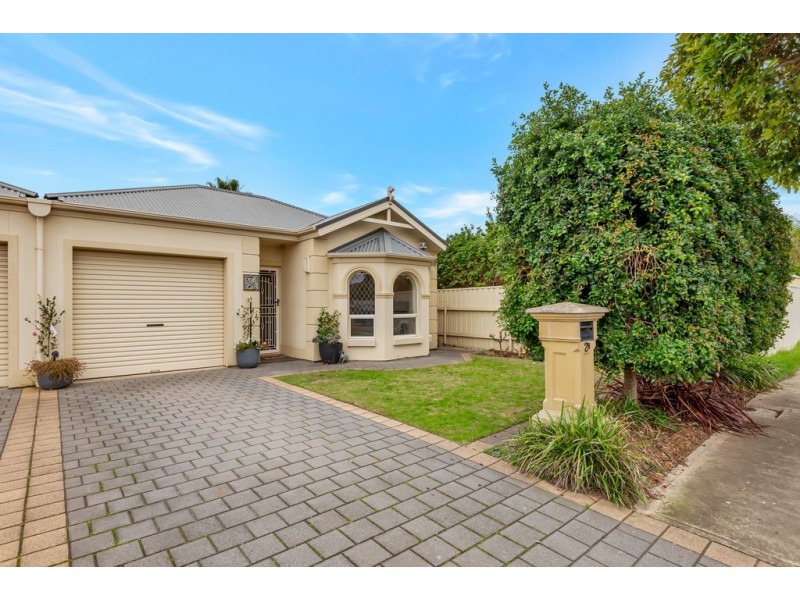 2b Kingborn Avenue, Seaton SA 5023