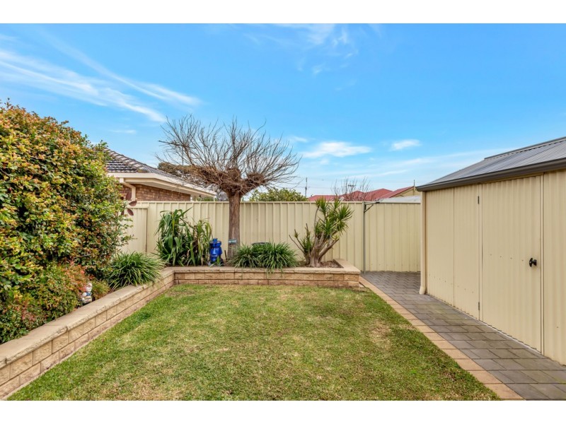 2b Kingborn Avenue, Seaton SA 5023