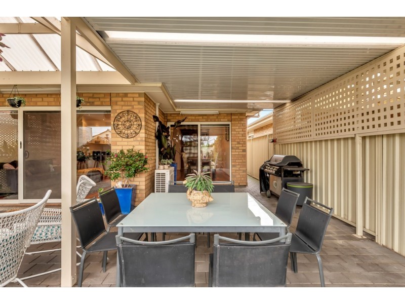 2b Kingborn Avenue, Seaton SA 5023