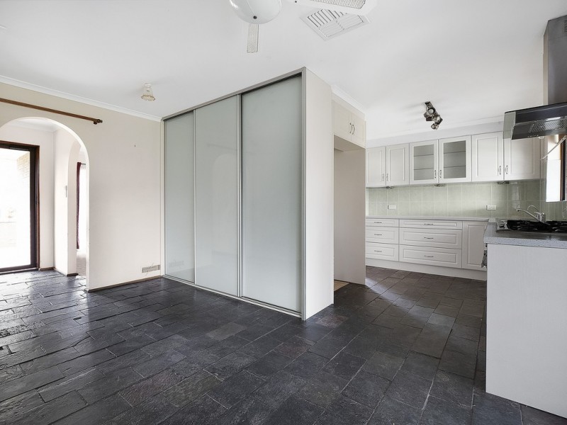 8 Idlewild Avenue, Aberfoyle Park SA 5159