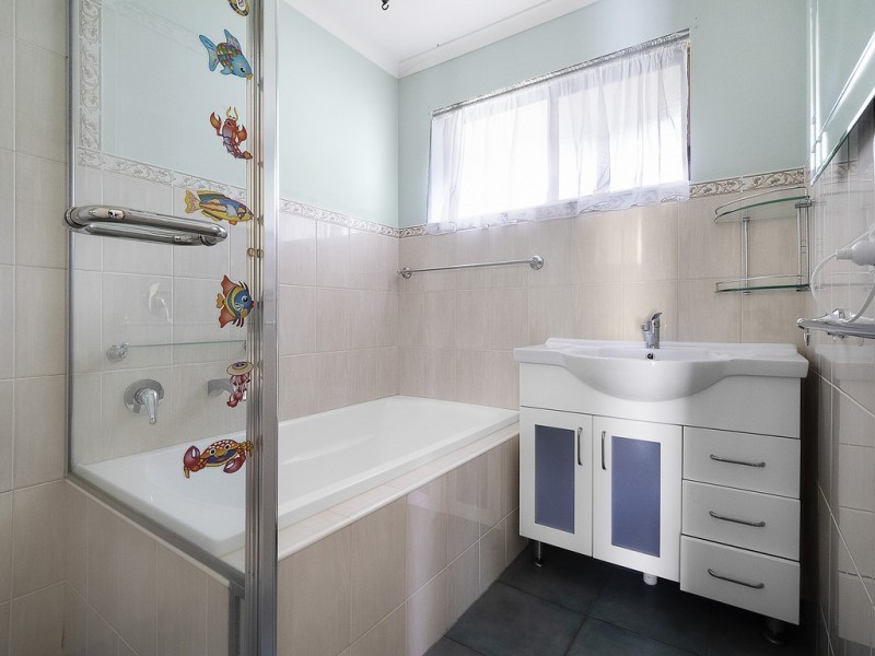 8 Idlewild Avenue, Aberfoyle Park SA 5159