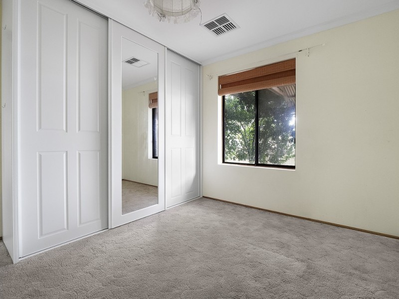 8 Idlewild Avenue, Aberfoyle Park SA 5159