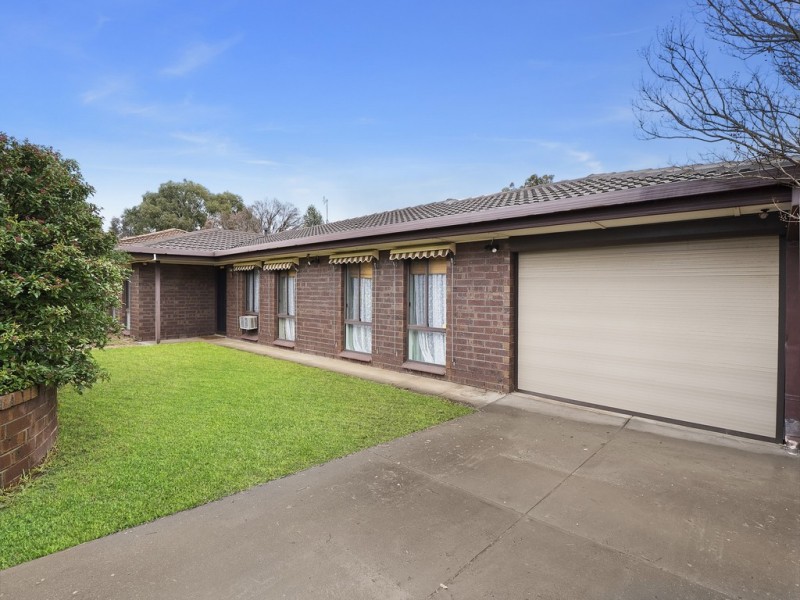 8 Idlewild Avenue, Aberfoyle Park SA 5159