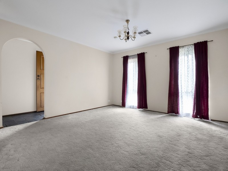 8 Idlewild Avenue, Aberfoyle Park SA 5159