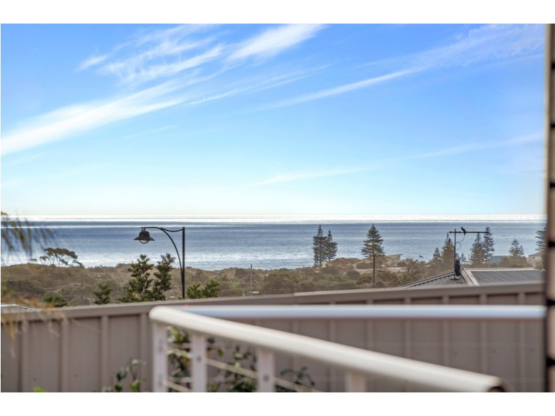 12 Queenscliff Drive, Seaford Rise SA 5169