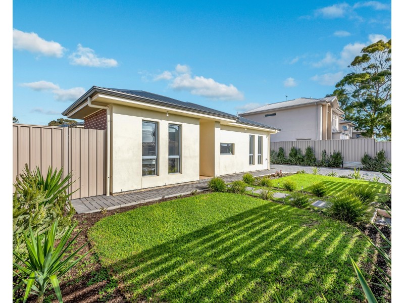 121 Sturt Road, Dover Gardens SA 5048