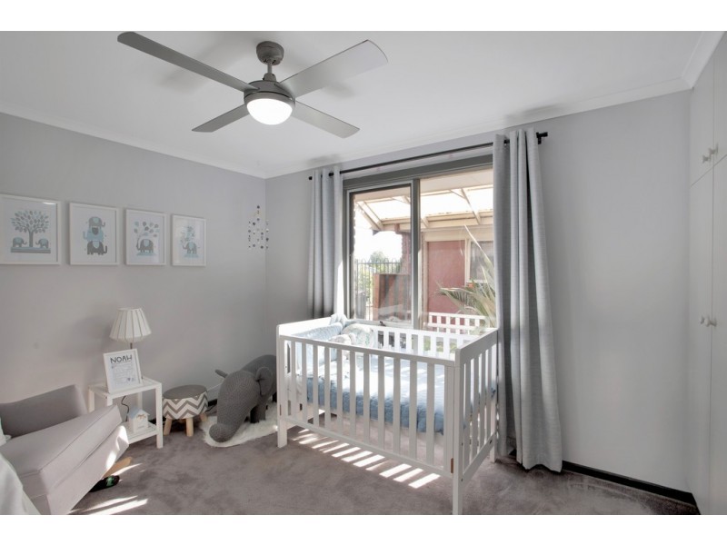 16 Furioso Drive, Woodcroft SA 5162