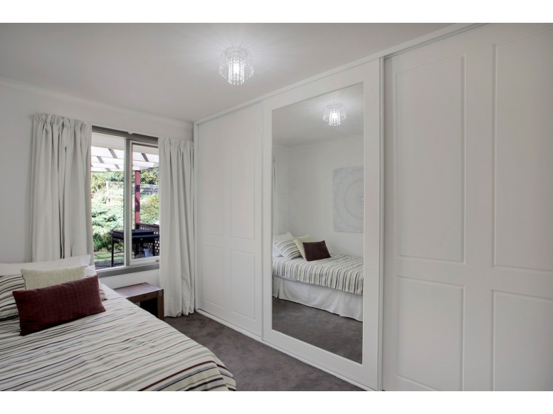 16 Furioso Drive, Woodcroft SA 5162