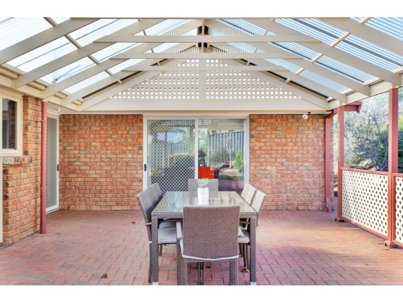 16 Furioso Drive, Woodcroft SA 5162