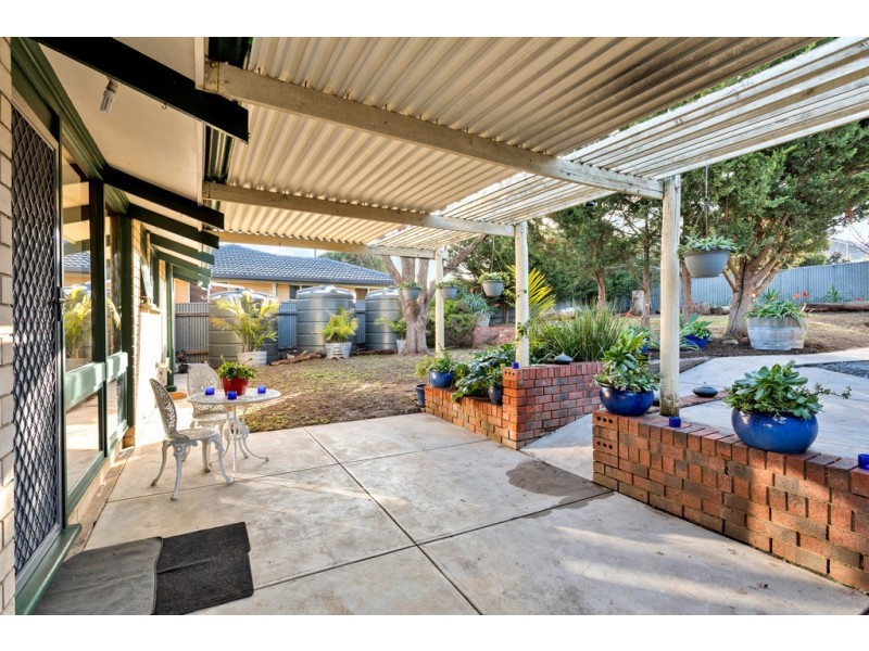 9 Dianne Street, Happy Valley SA 5159