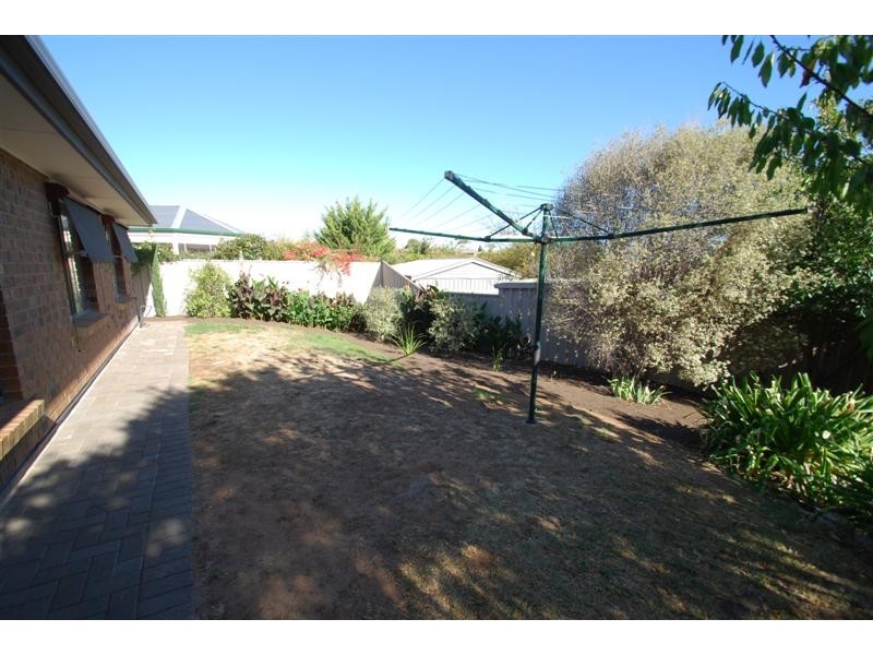 4 Oakbank Cres, Sheidow Park SA 5158