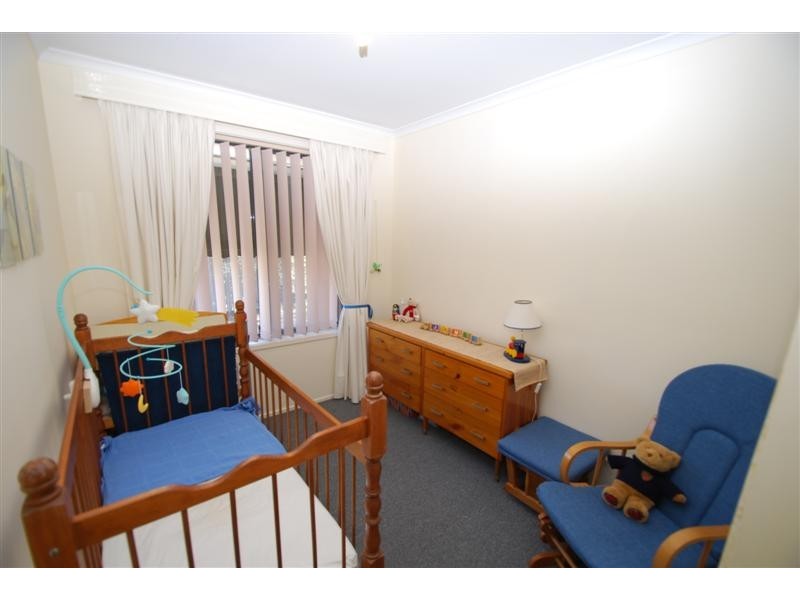 4 Oakbank Cres, Sheidow Park SA 5158