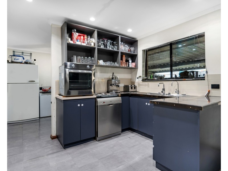 8 Claremont Street, Morphett Vale SA 5162