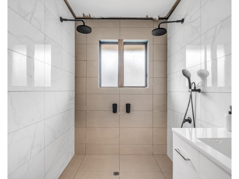 8 Claremont Street, Morphett Vale SA 5162