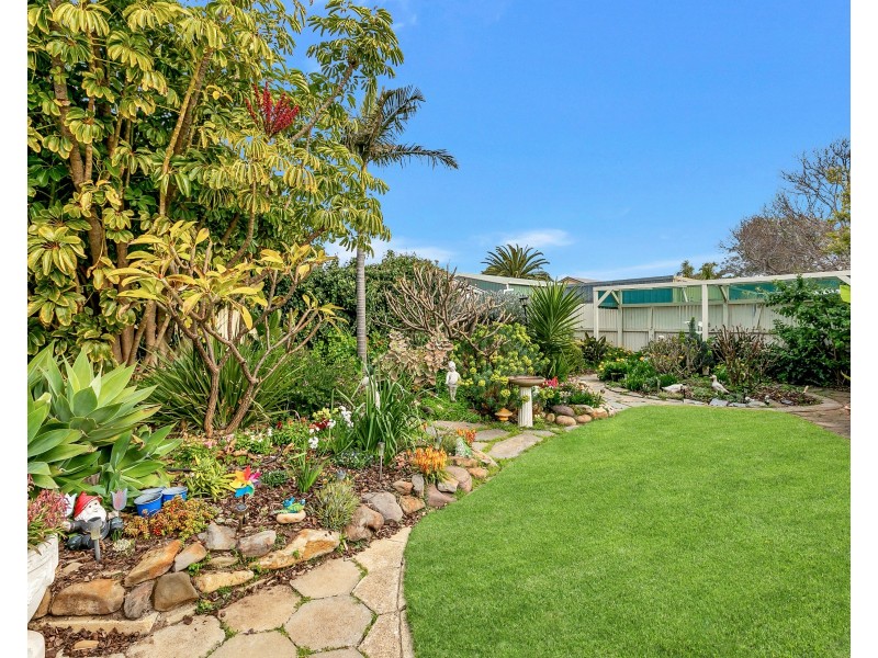 10 Fremantle Road, Port Noarlunga South SA 5167
