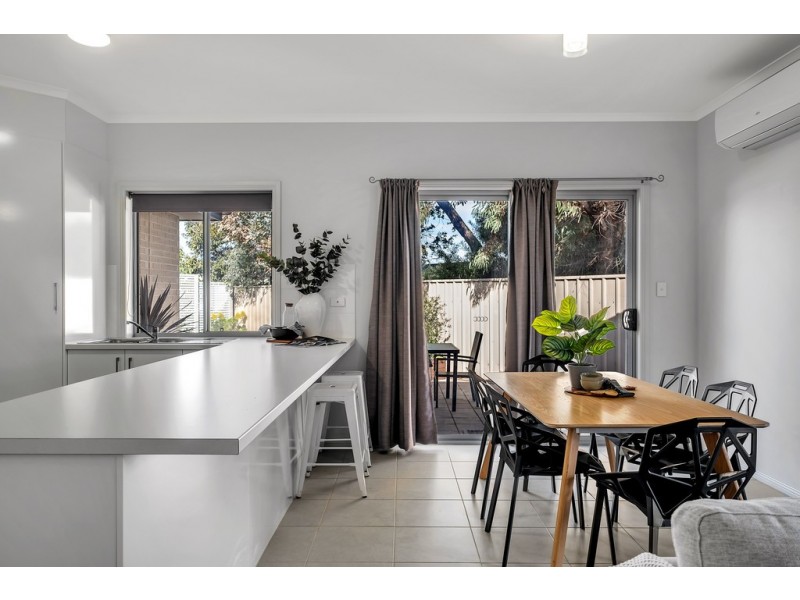 10 Third Avenue, Moana SA 5169