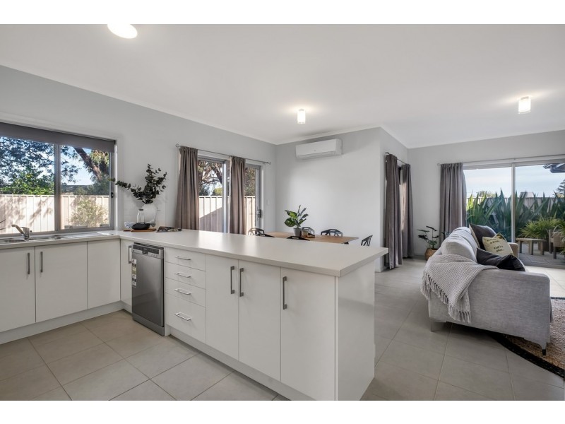 10 Third Avenue, Moana SA 5169
