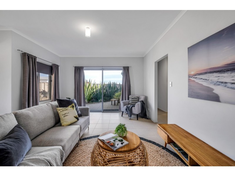 10 Third Avenue, Moana SA 5169