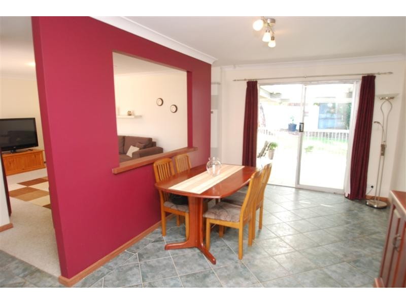 25 Regency Road, Happy Valley SA 5159
