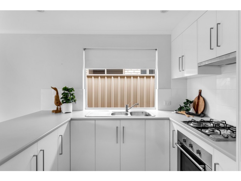 12 Sanctuary Court, Morphett Vale SA 5162