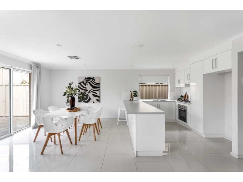 12 Sanctuary Court, Morphett Vale SA 5162