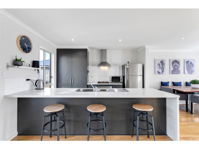 6 Columba Street, Christie Downs SA 5164