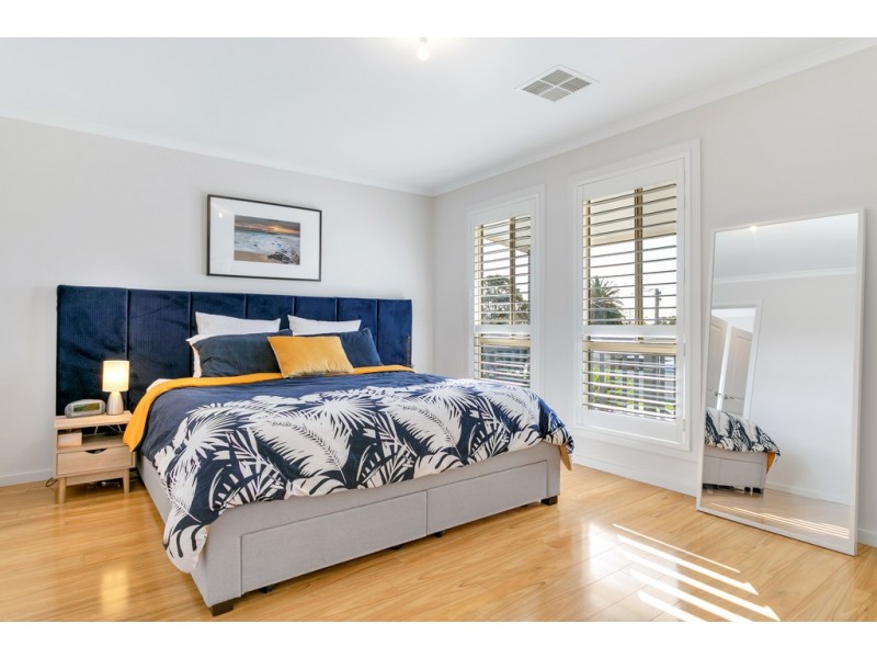 6 Columba Street, Christie Downs SA 5164