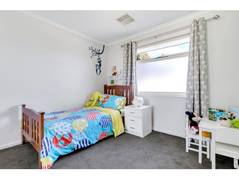 6 Columba Street, Christie Downs SA 5164