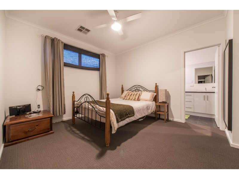 18A Old Honeypot Road, Port Noarlunga SA 5167
