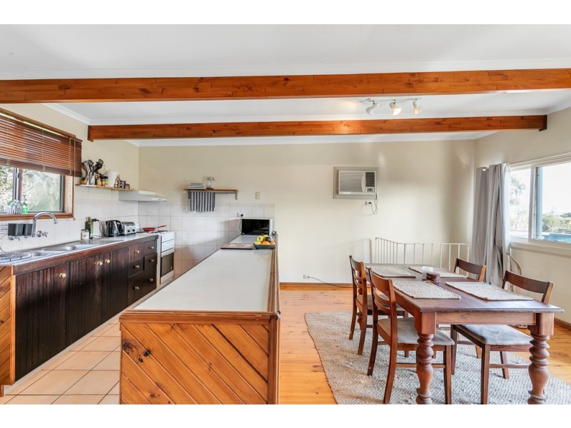 6 Glen Street, Aldinga Beach SA 5173