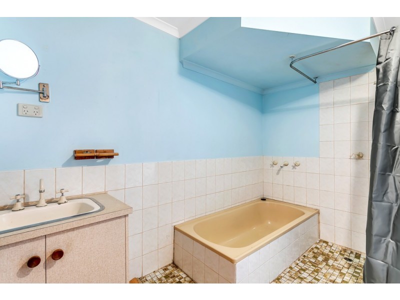 6 Glen Street, Aldinga Beach SA 5173