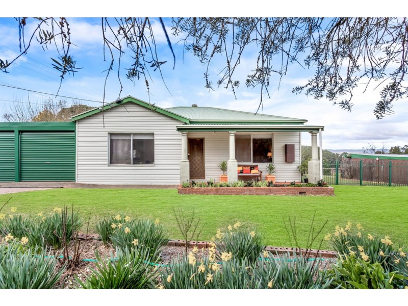 2 Ridge Road, Bradbury SA 5153