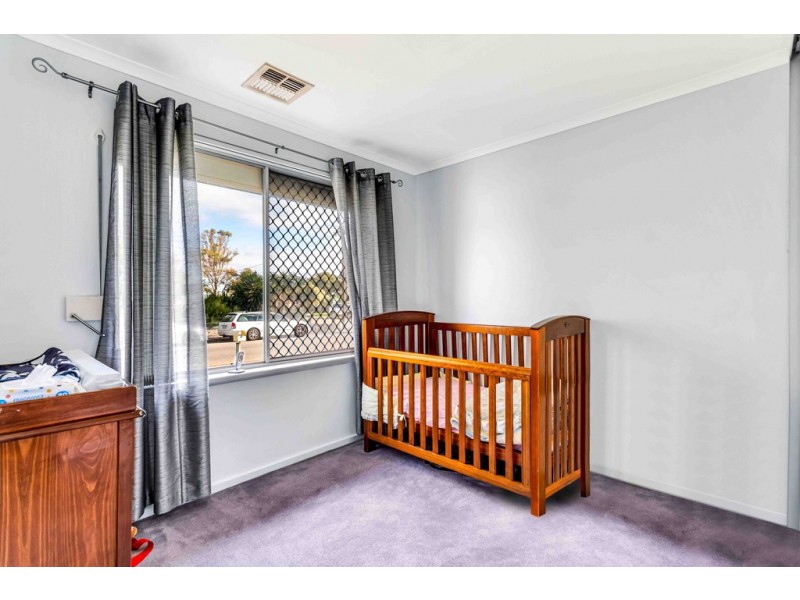 2 Ferry Street, Seaford SA 5169