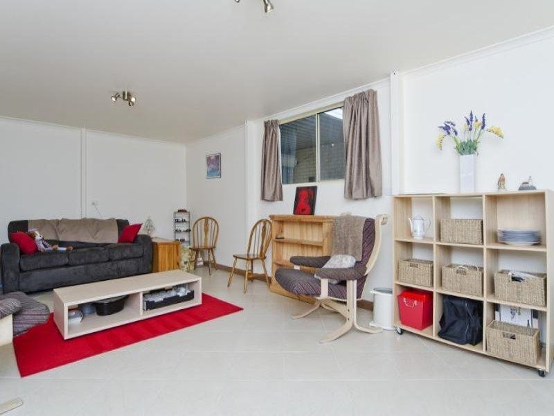 2 Ferry Street, Seaford SA 5169