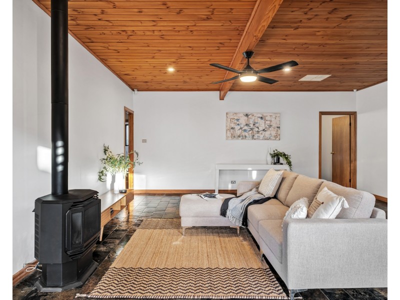 4 Gwendoline Court, Coromandel Valley SA 5051