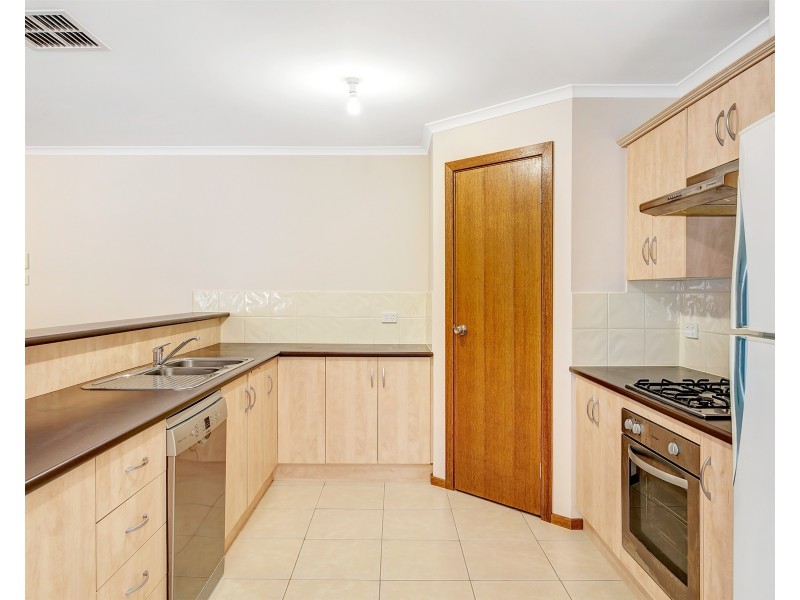 13 Harrow Street, Dover Gardens SA 5048